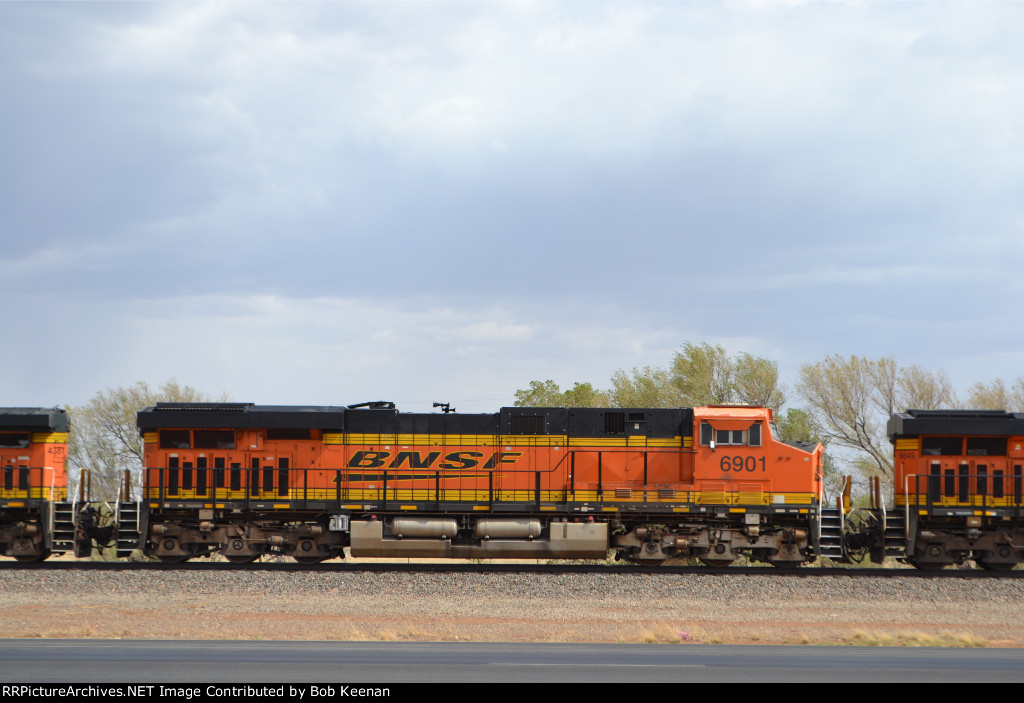 BNSF 6901